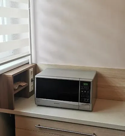 Quiet, Modern In The Center Apartment *