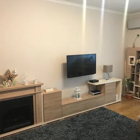 Apartment Quiet, Modern In The Center *